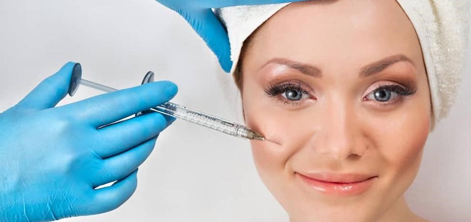 بررسی روش‌های برجسته کردن گونه در مجله دکتر غرابی